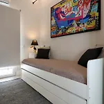 Terme House Renovated 2Br Townhouse With Terrace, Historic Centre Olbia *