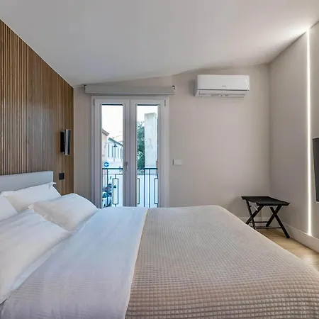 Luxurious Big Town House - Large Terrace - Historical Centre - High Quality - Fully Equipped - Renovated 아파트 올비아