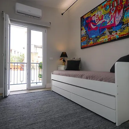 Terme House Renovated 2br Townhouse With Terrace, Historic Centre Ольбія