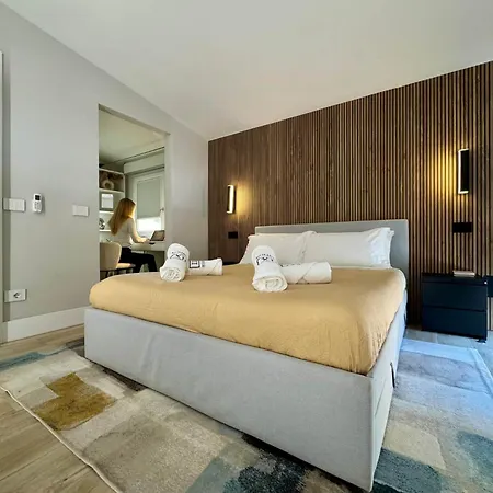 公寓 Luxurious Big Town House - Large Terrace - Historical Centre - High Quality - Fully Equipped - Renovated *