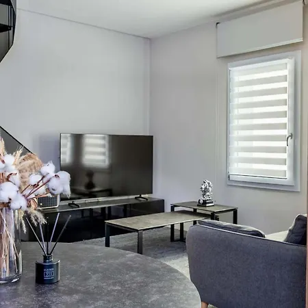 公寓 Luxurious Big Town House - Large Terrace - Historical Centre - High Quality - Fully Equipped - Renovated 奧爾比亞