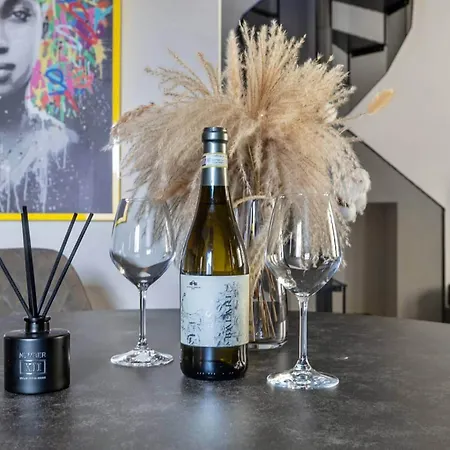 Luxurious Big Town House - Large Terrace - Historical Centre - High Quality - Fully Equipped - Renovated *