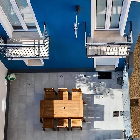 Terme House Renovated 2br Townhouse With Terrace, Historic Centre Апартаменти