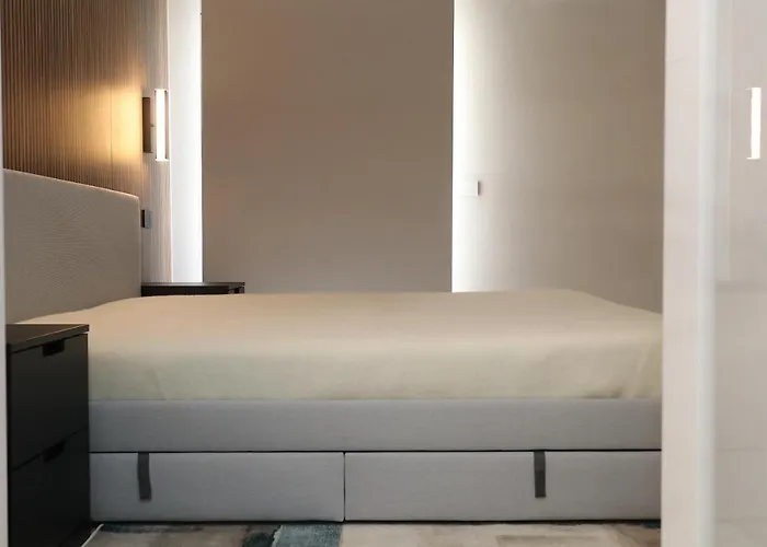 Luxurious Big Town House - Large Terrace - Historical Centre - High Quality - Fully Equipped - Renovated Apartment