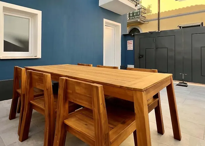 Luxurious Big Town House - Large Terrace - Historical Centre - High Quality - Fully Equipped - Renovated Apartment *