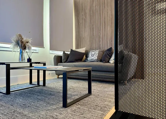 Luxurious Big Town House - Large Terrace - Historical Centre - High Quality - Fully Equipped - Renovated *