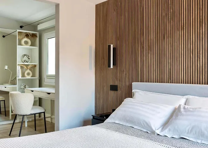 Luxurious Big Town House - Large Terrace - Historical Centre - High Quality - Fully Equipped - Renovated