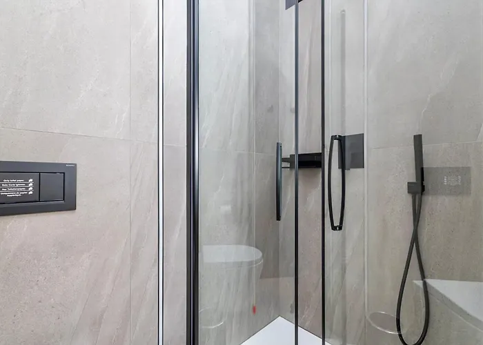 Luxurious Big Town House - Large Terrace - Historical Centre - High Quality - Fully Equipped - Renovated Apartment Olbia