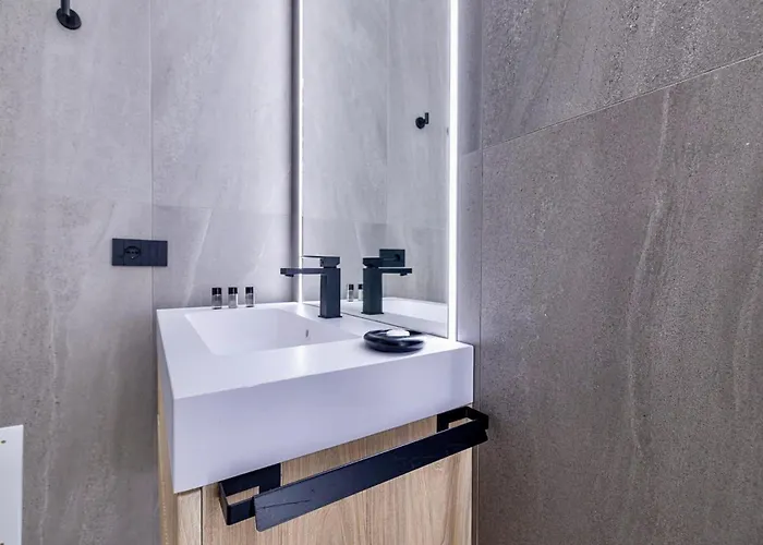 Luxurious Big Town House - Large Terrace - Historical Centre - High Quality - Fully Equipped - Renovated * Olbia