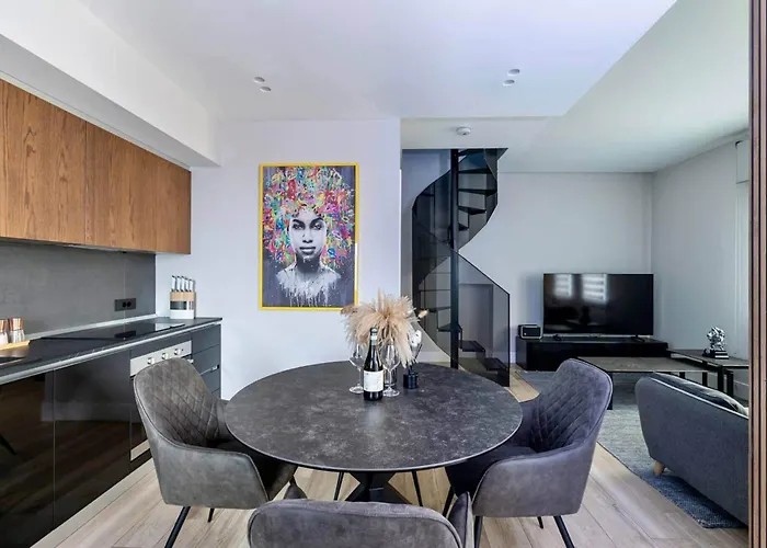 Luxurious Big Town House - Large Terrace - Historical Centre - High Quality - Fully Equipped - Renovated Olbia